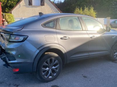 Renault RENAULT ARKANA 1.6E-TECH HYBRIDE 145CH