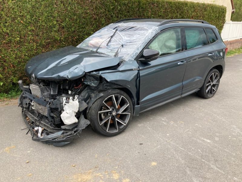 SKODA KAROQ 2.0 2021