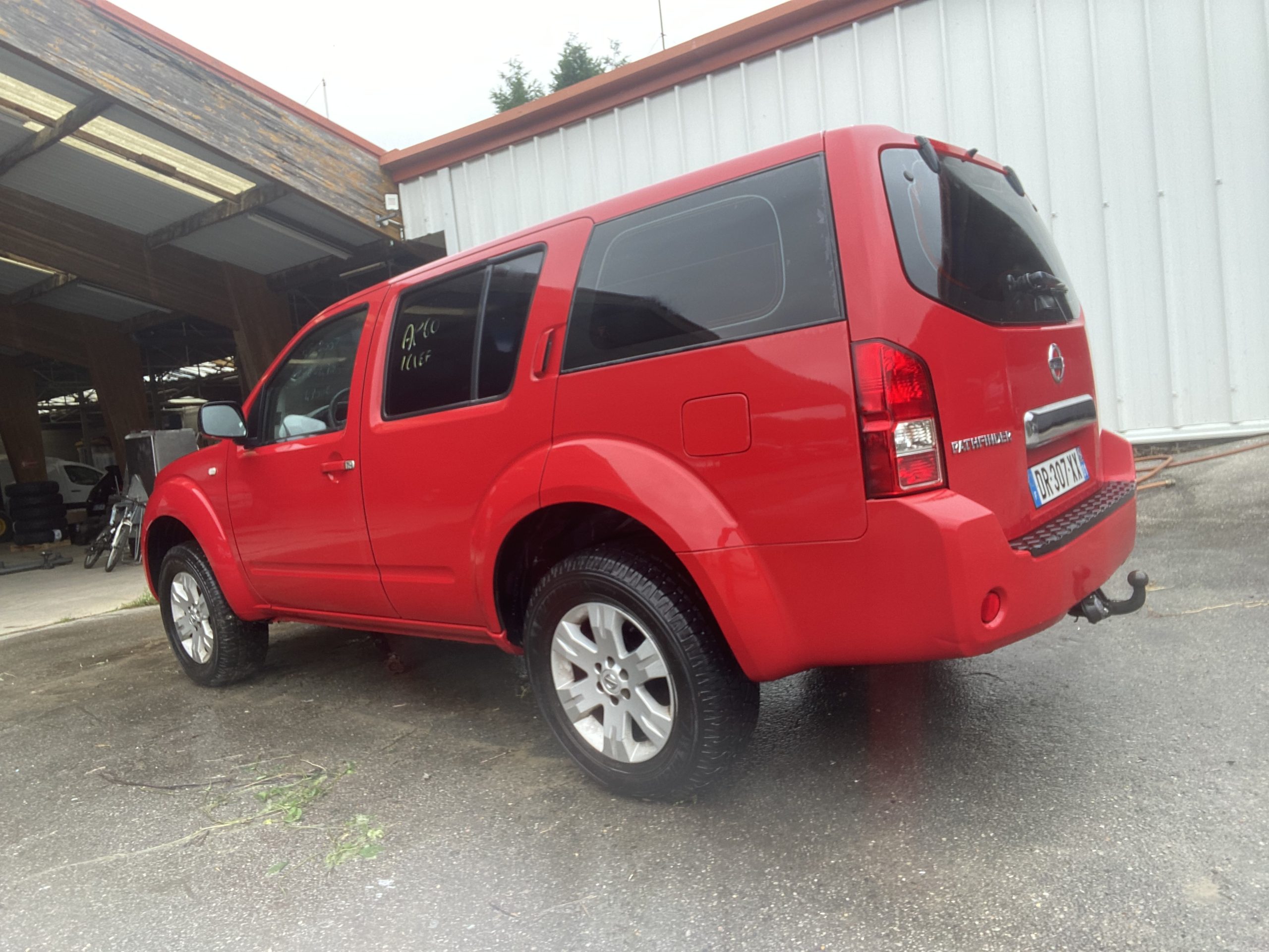 NISSAN PATHFINDER 2.5DCI