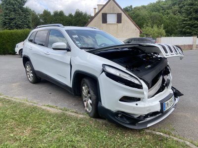JEEP CHEROKEE