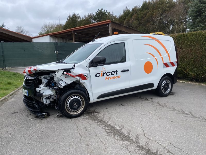 Renault RENAULT EXPRESS 1.5 BLUE DECI 95 CONFORT 2023