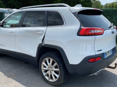 JEEP CHEROKEE