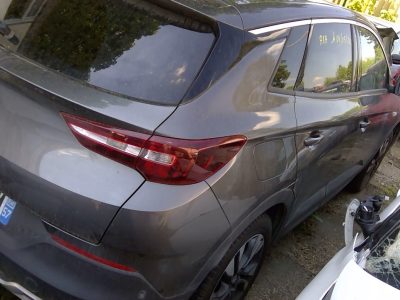 Opel OPEL GRANDLAND 1.5 130CH
