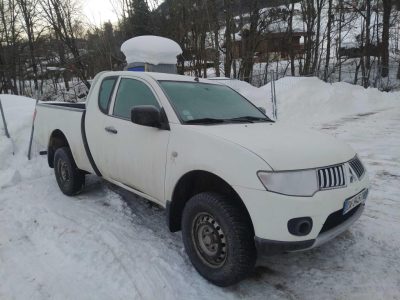 MITSUBISHI L200 2.5TD