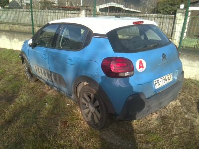 Citroën CITROEN C3 1.2 PURETECH 12V 82