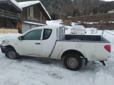 MITSUBISHI L200 2.5TD