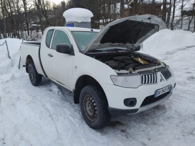 MITSUBISHI L200 2.5TD