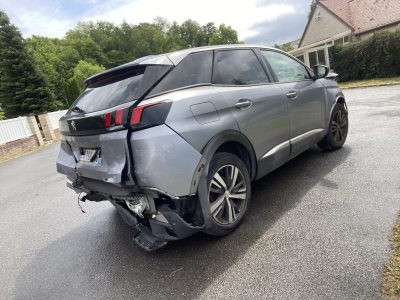 Peugeot PEUGEOT 3008 II 1.2 PURETECH 12V