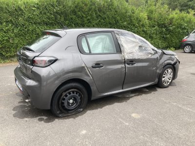 Peugeot PEUGEOT 208 II PURETECH 12V