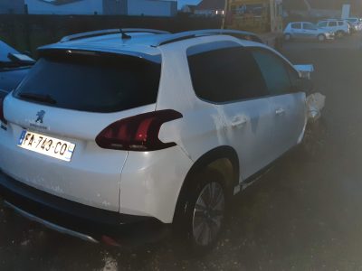 Peugeot PEUGEOT 2008 1.2I PURETECH 12V